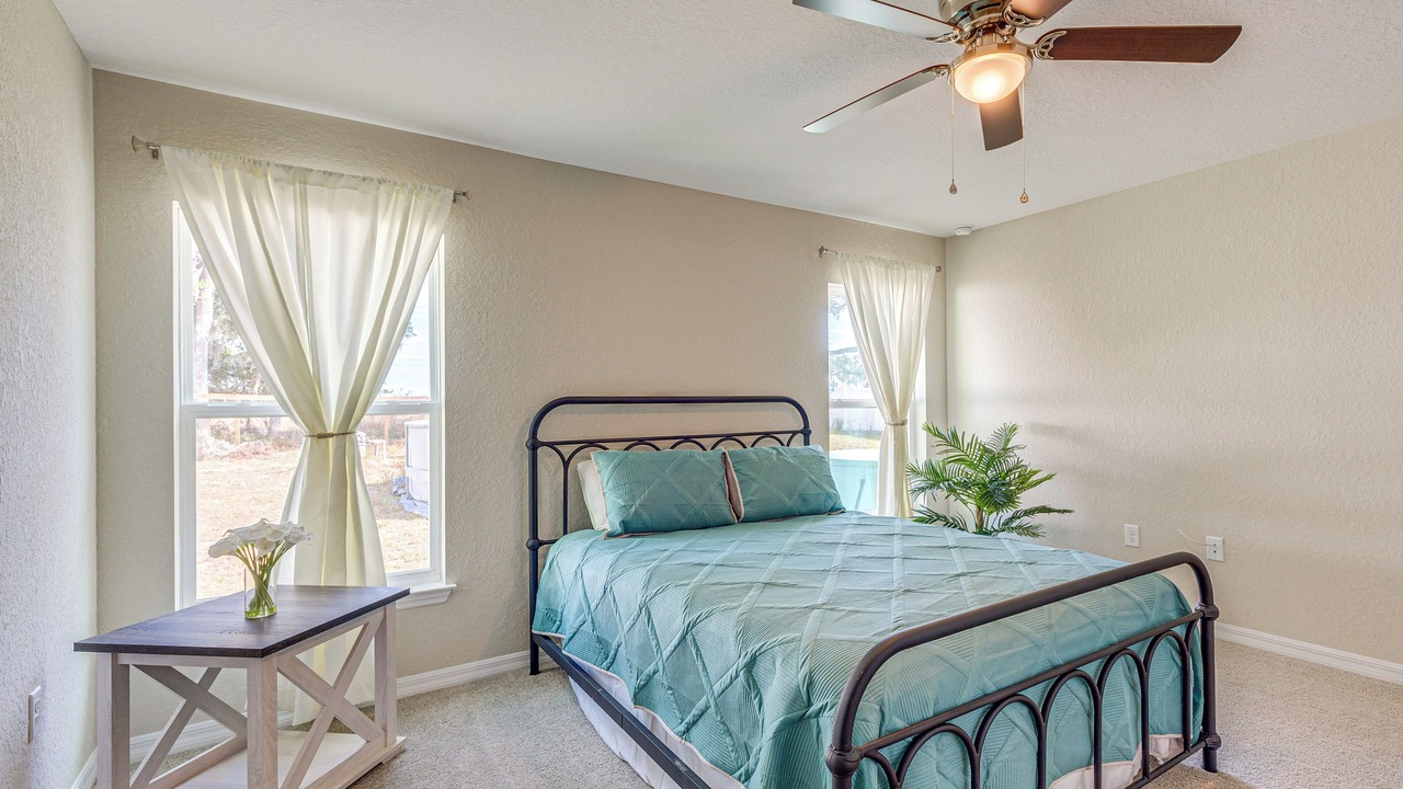 Photo of Bedroom in Dunnellon