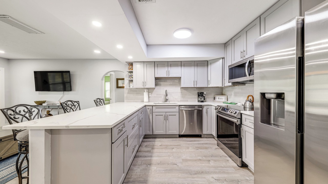Photo of Kitchen in Lantana
