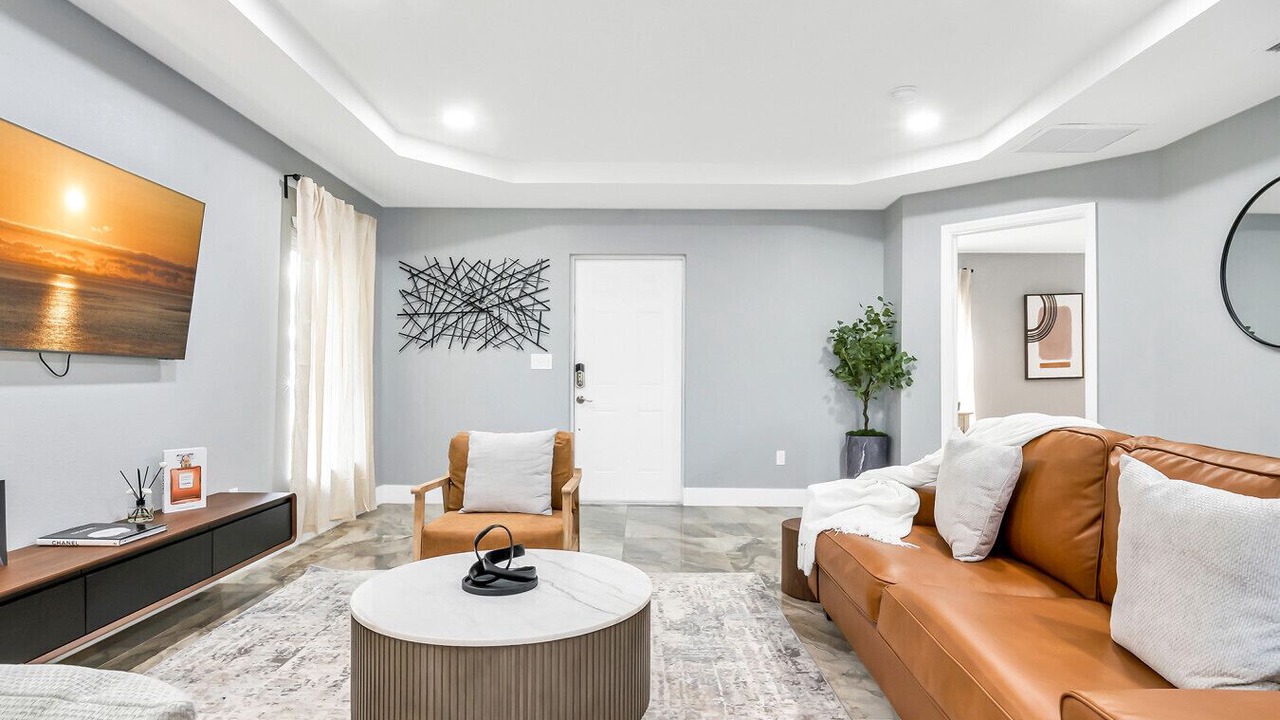 Photo of Bedroom in Lantana
