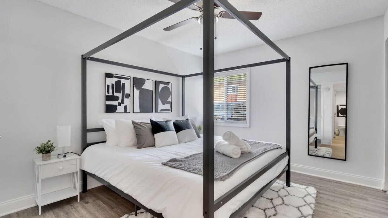 Photo of Bedroom in SoHo
