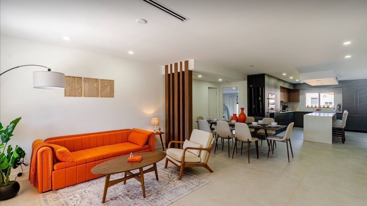 Photo of Livingroom in Coral Way
