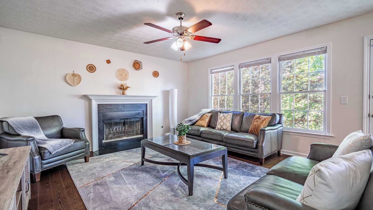 Photo of Livingroom in Duluth