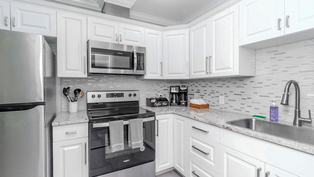 Photo of Kitchen in Bayshore Gardens