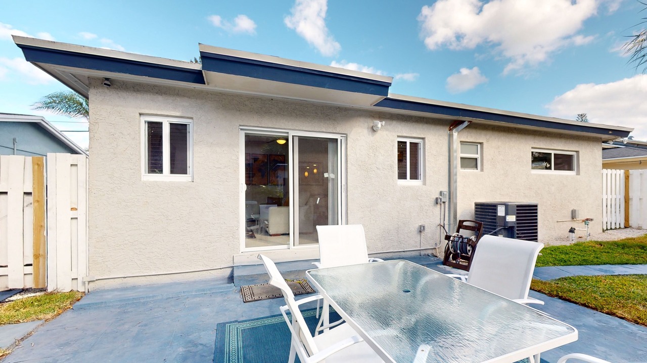 Photo of Outdoor in Riviera Beach