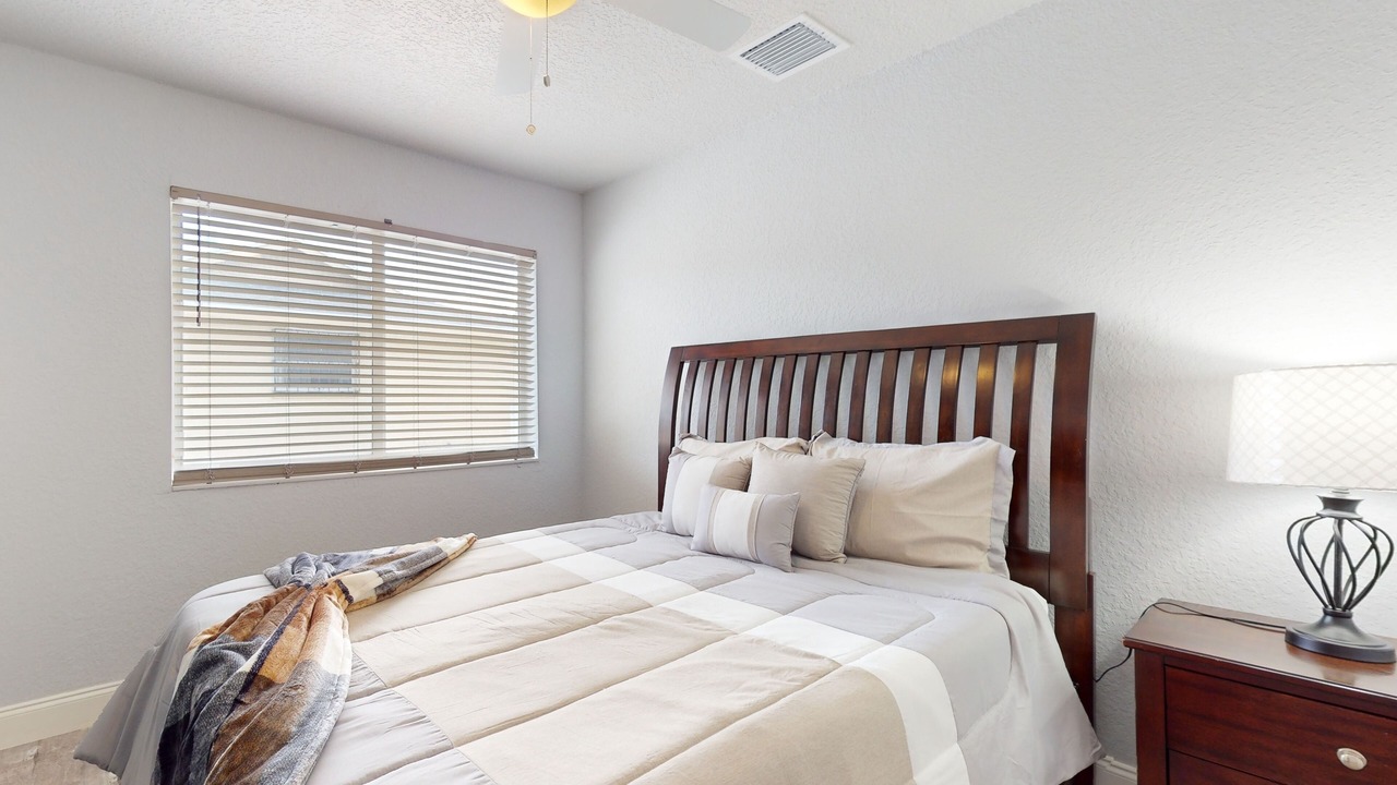 Photo of Bedroom in Riviera Beach