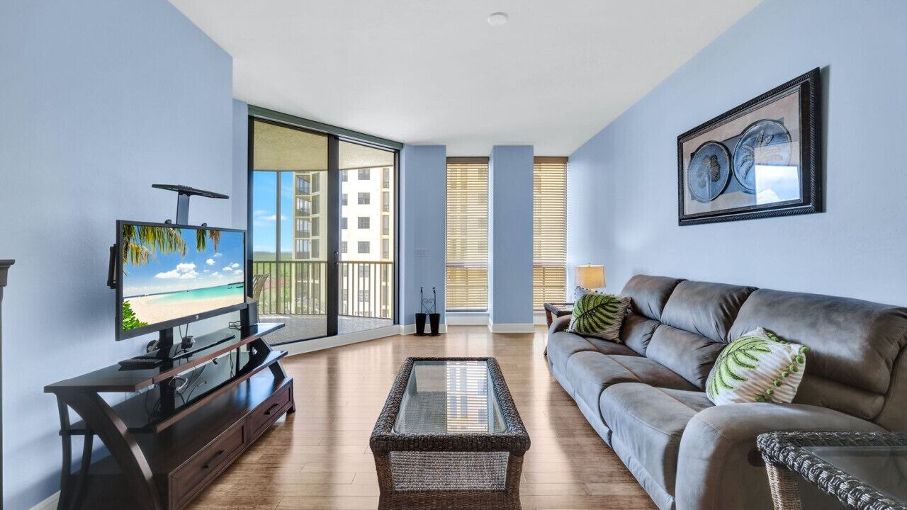 Photo of Livingroom in Cape Harbour