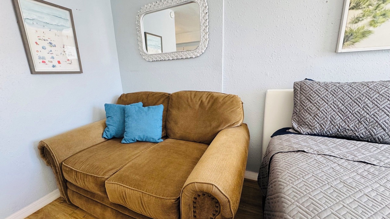 Photo of Livingroom in Downtown Dunedin