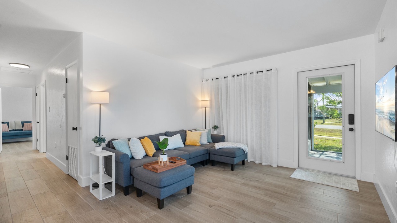 Photo of Livingroom in North Port