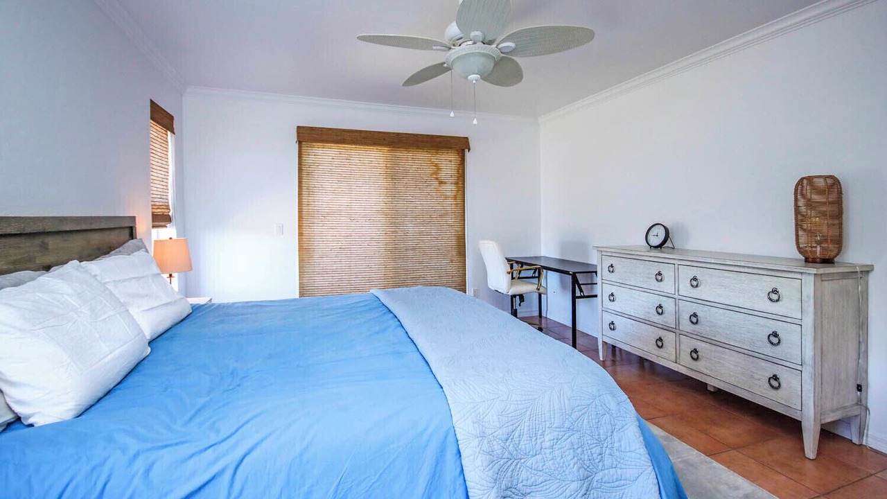 Photo of Bedroom in East Rocks