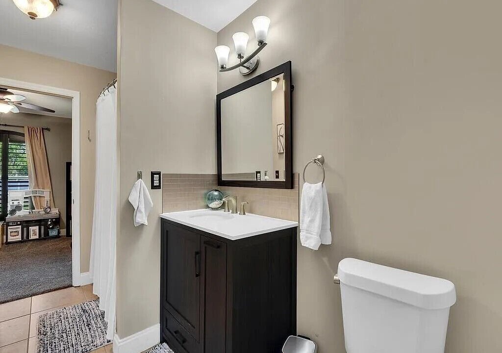 Photo of Bathroom in Parkdale