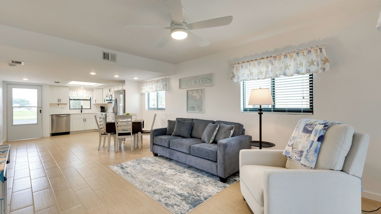 Photo of Livingroom in Majestic Palms