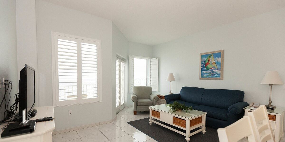 Photo of Livingroom in Ormond Beach