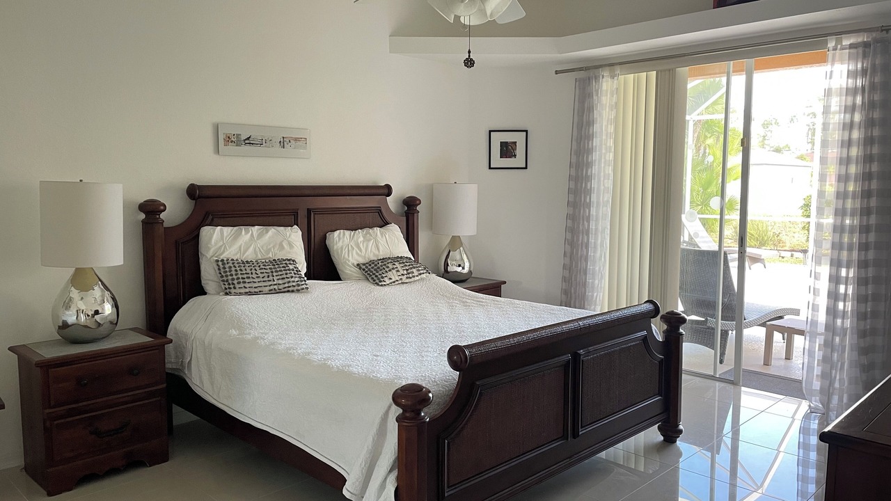 Photo of Bedroom in Joel