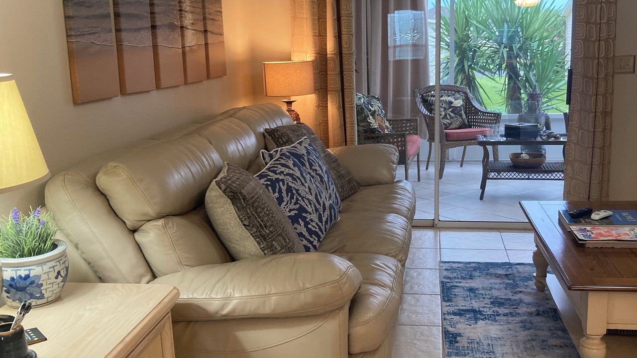 Photo of Livingroom in Duval