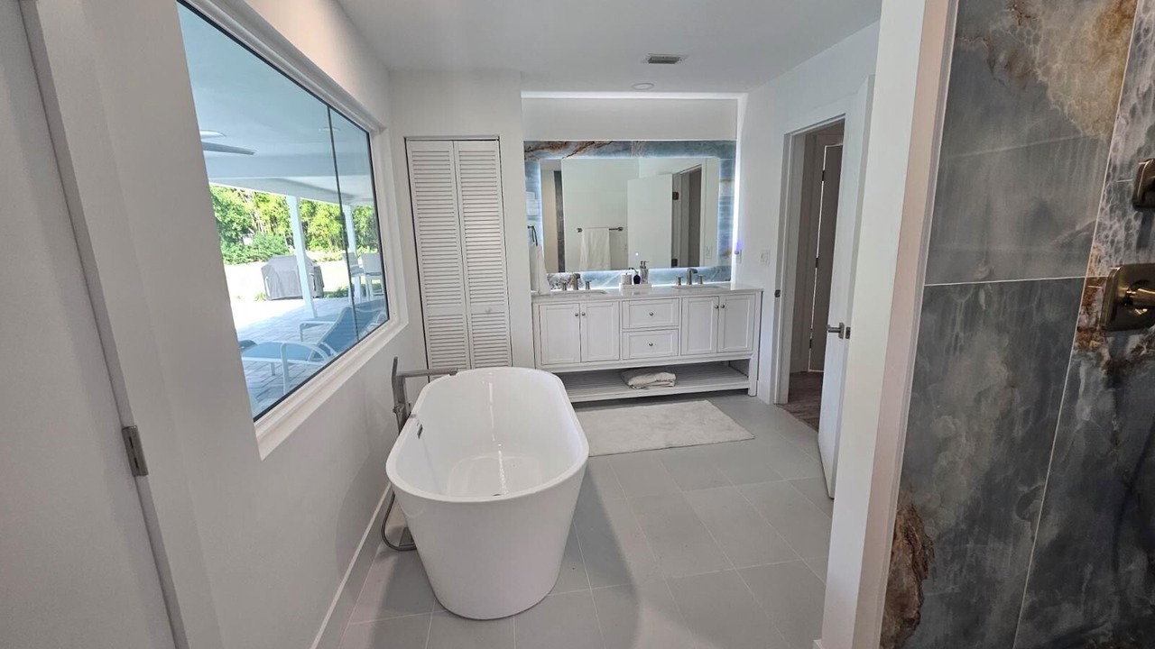 Photo of Bathroom in South Venice
