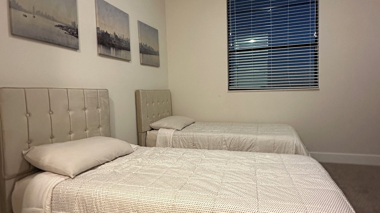 Photo of Bedroom in Davie