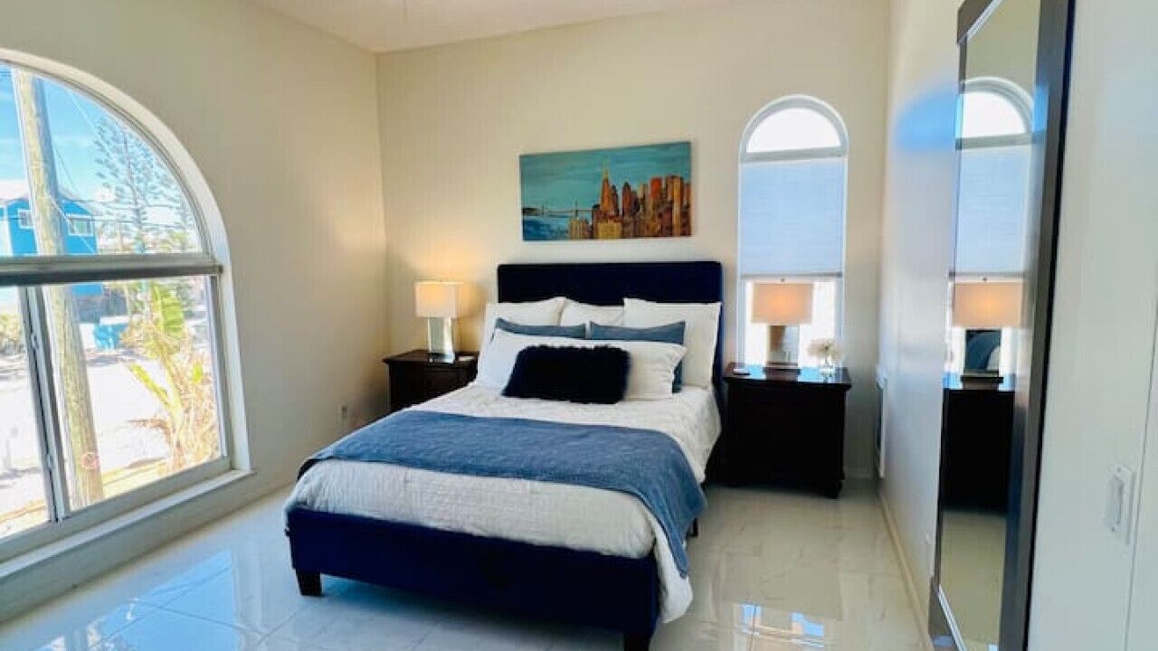 Photo of Bedroom in Englewood