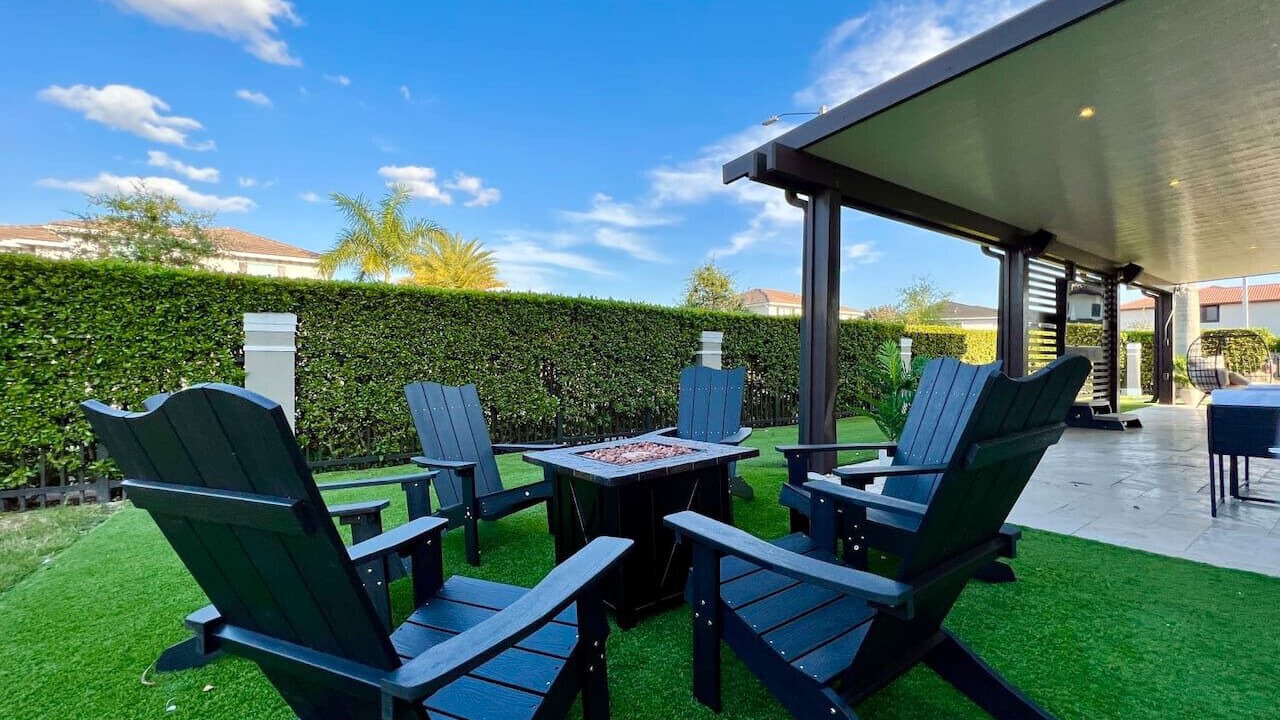 Photo of Outdoor in Ludlam