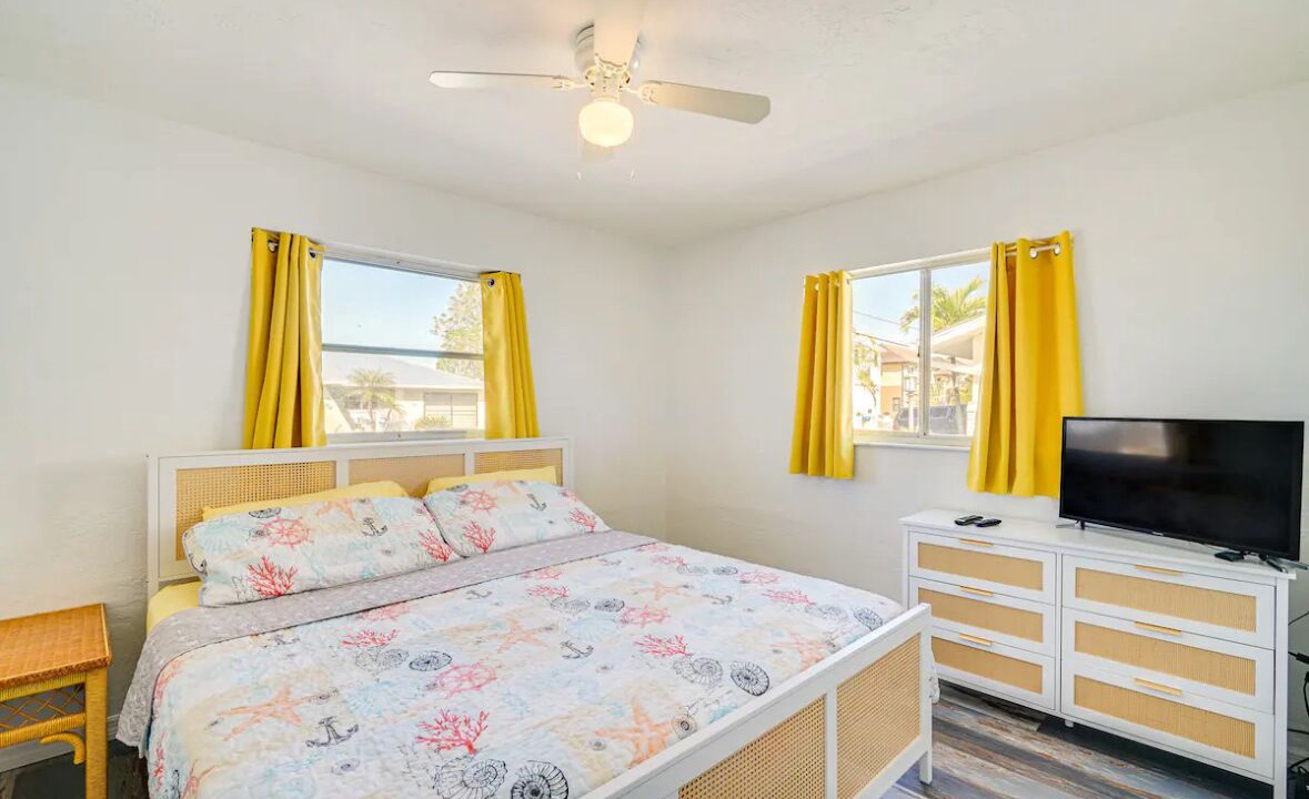 Photo of Bedroom in Matlacha