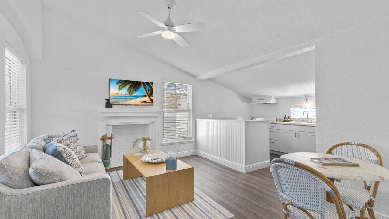 Photo of Livingroom in Boca Grande