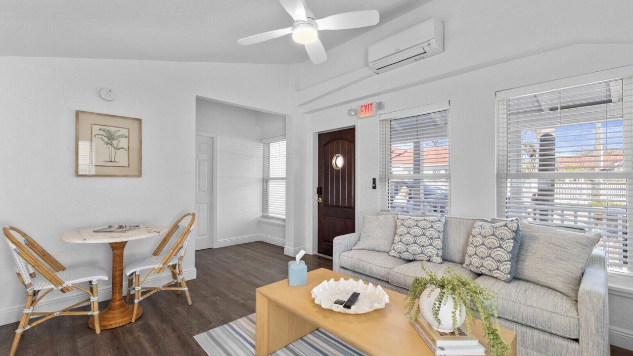Photo of Livingroom in Boca Grande