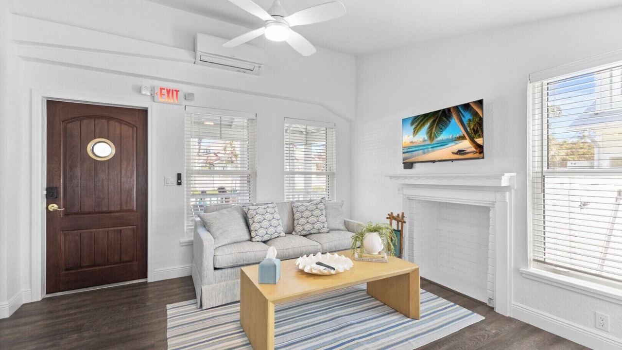 Photo of Livingroom in Boca Grande