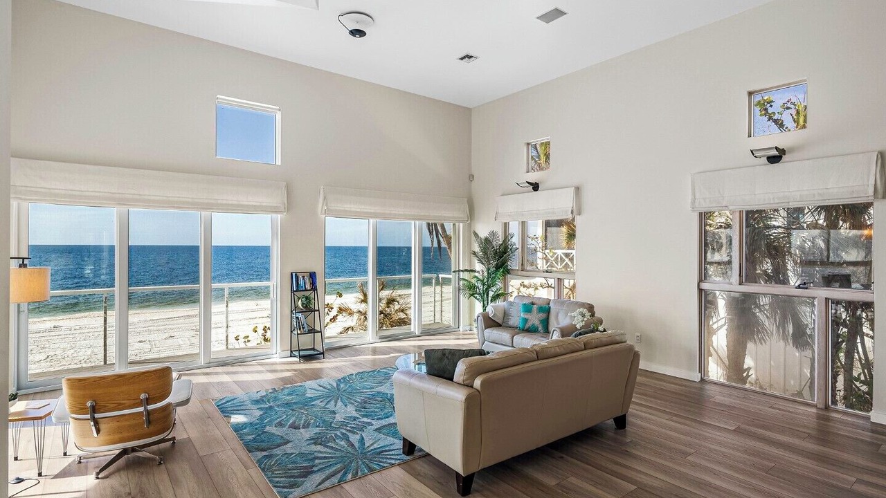 Photo of Livingroom in Boca Grande