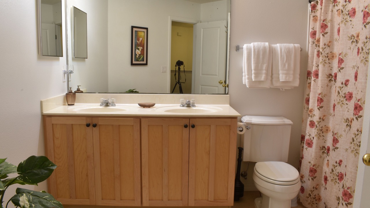 Photo of Bathroom in Sunrise Lakes