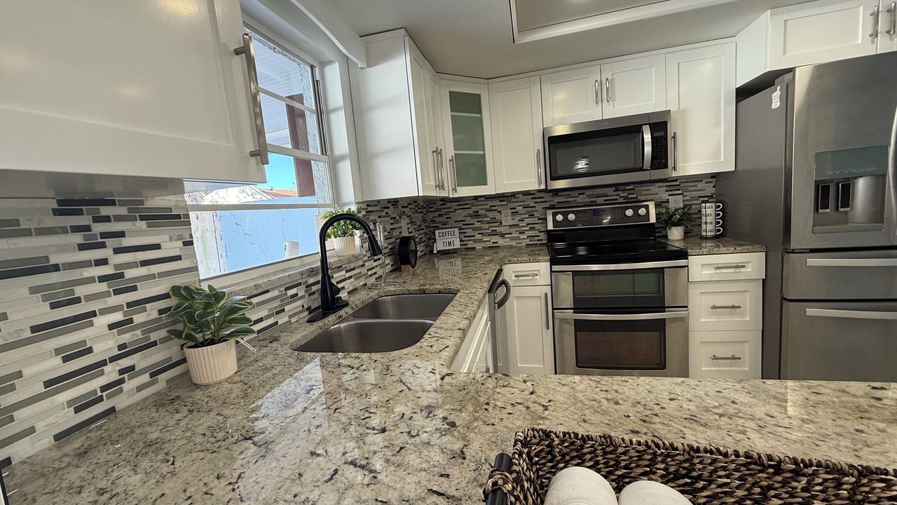Photo of Kitchen in Bearss Plaza