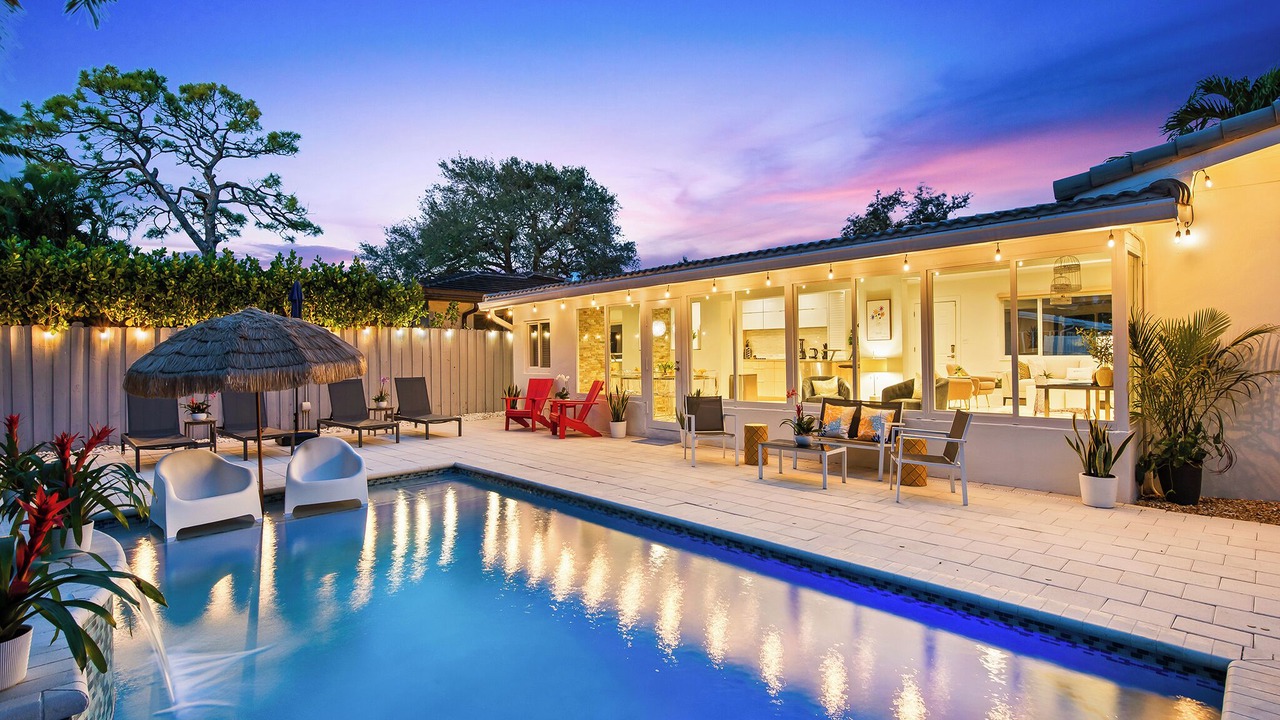 Photo of Outdoor in Poinsettia Heights