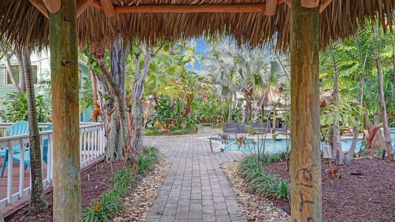Photo of Patio Balcony in Sailboat Bend