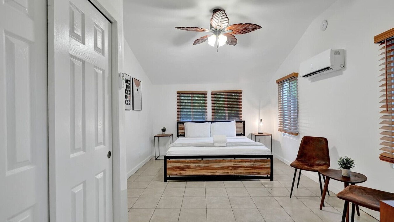 Photo of Bedroom in Sailboat Bend
