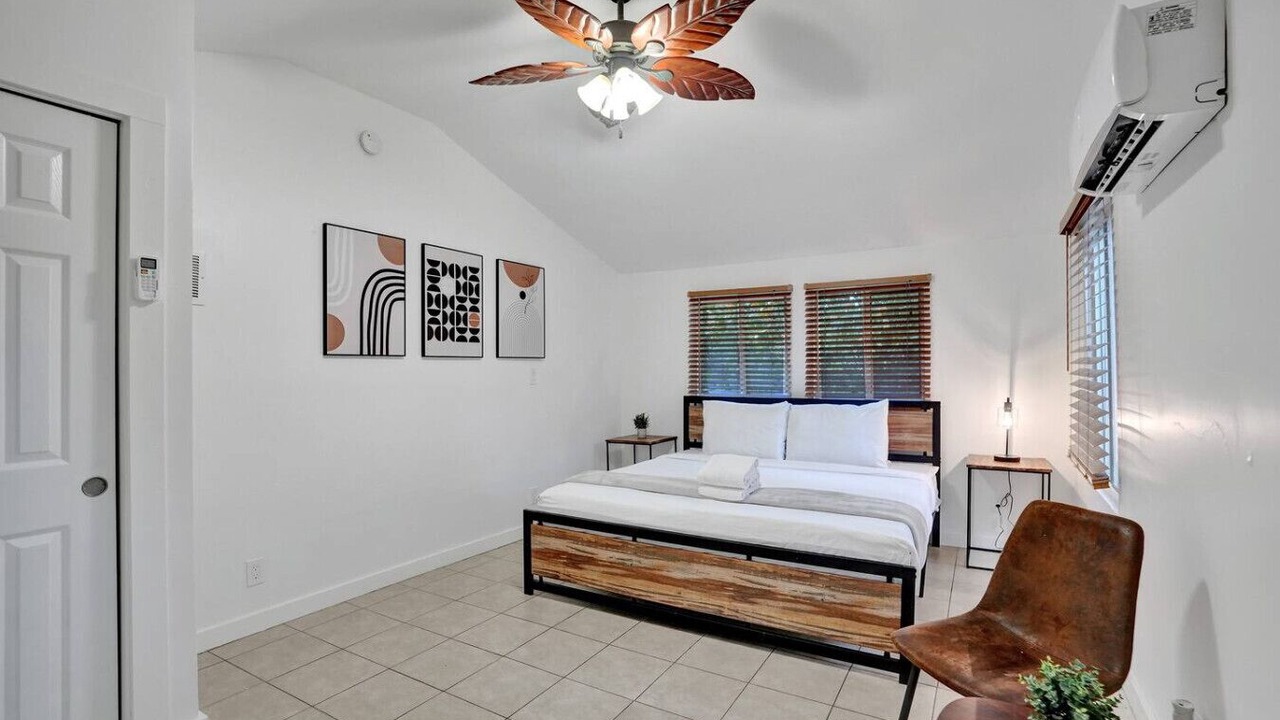 Photo of Bedroom in Sailboat Bend