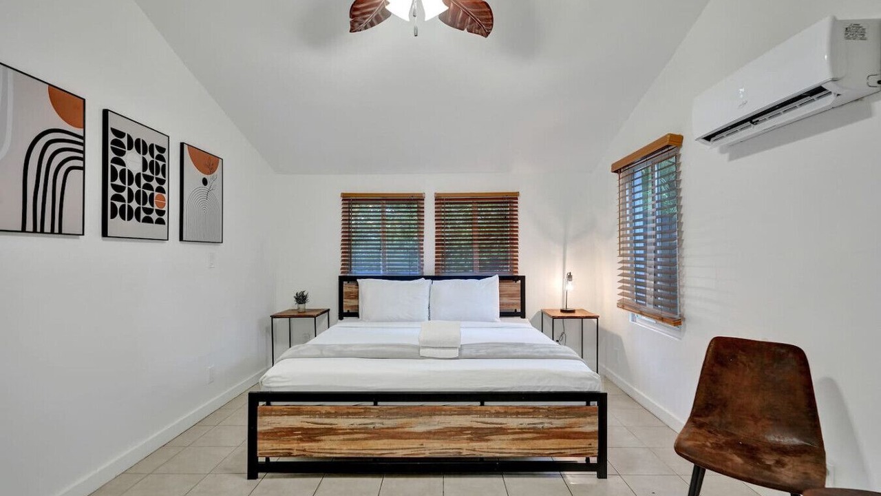 Photo of Bedroom in Sailboat Bend