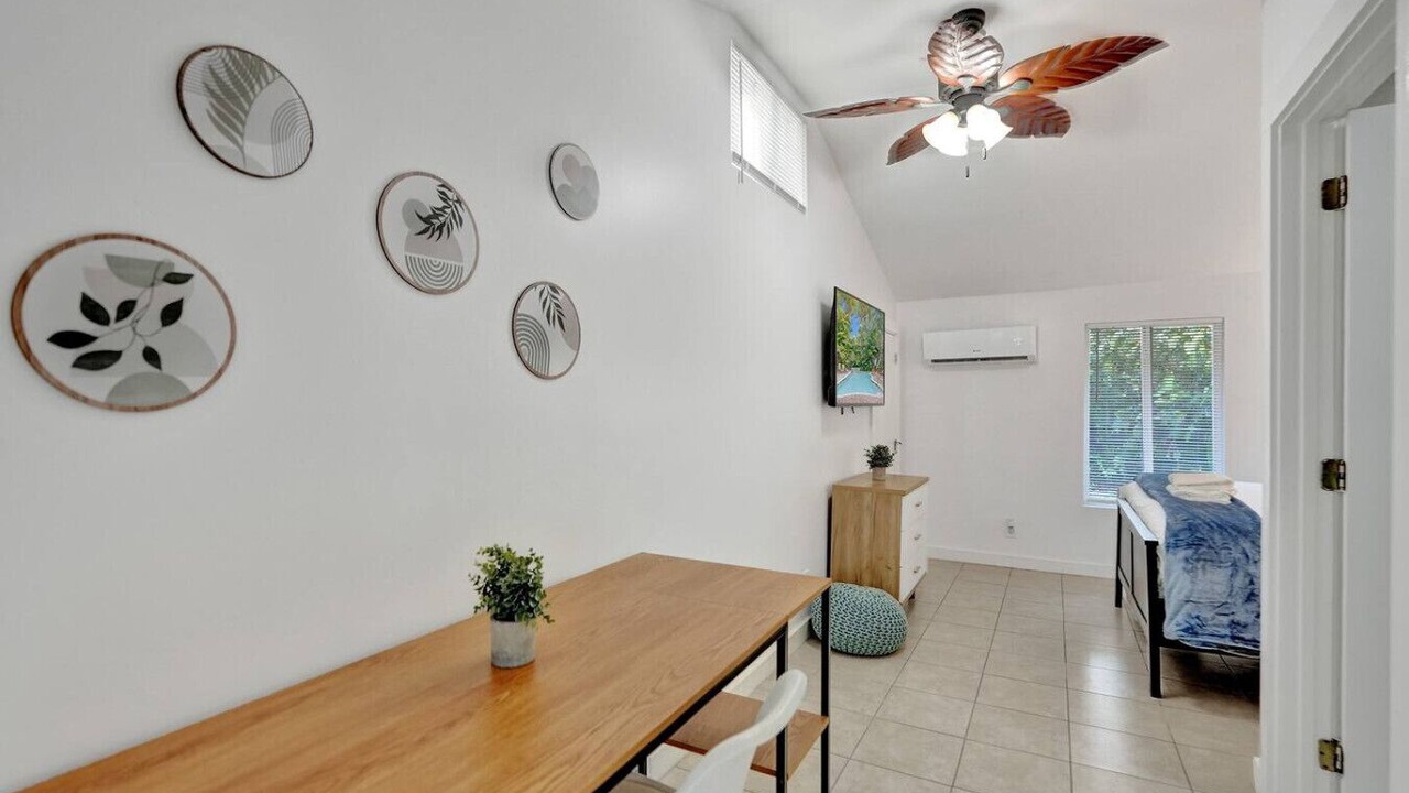 Photo of Bedroom in Sailboat Bend