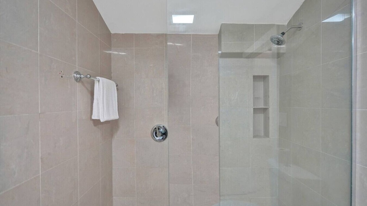 Photo of Bathroom in Sailboat Bend