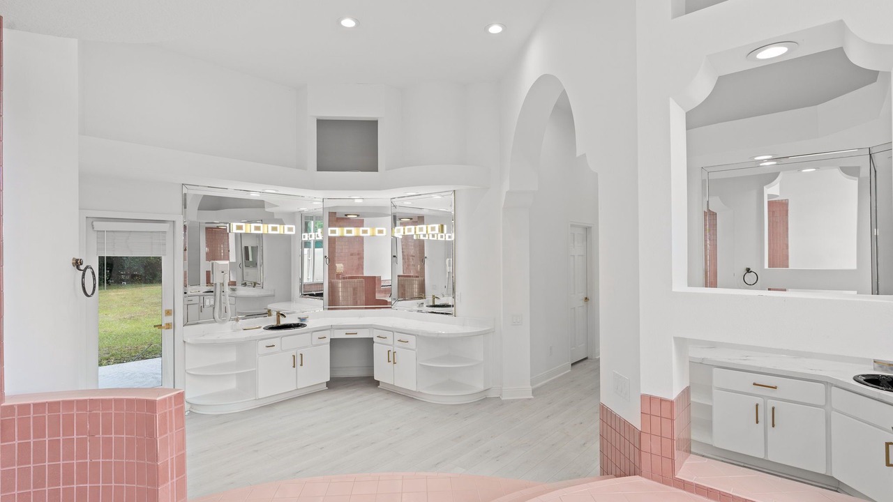 Photo of Bathroom in Altamonte Springs