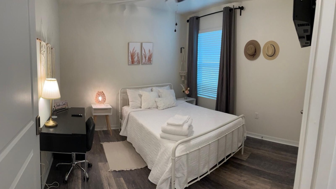 Photo of Bedroom in Balm