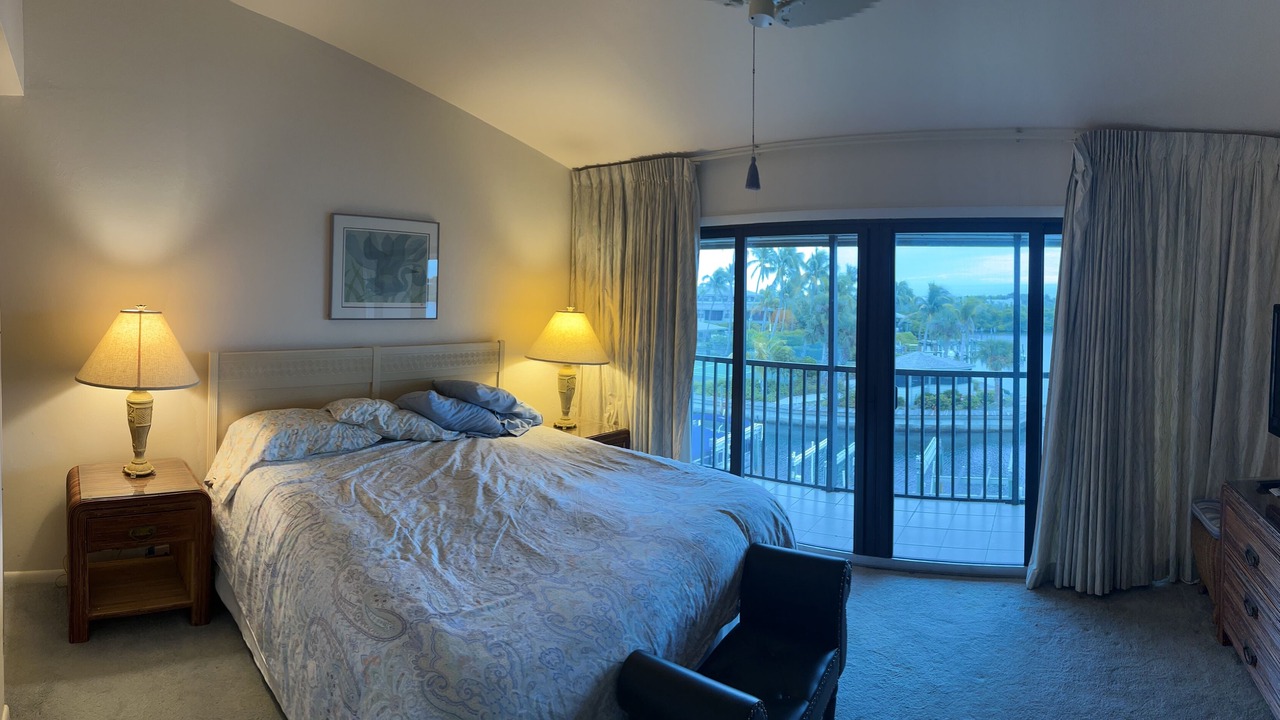 Photo of Bedroom in Bokeelia