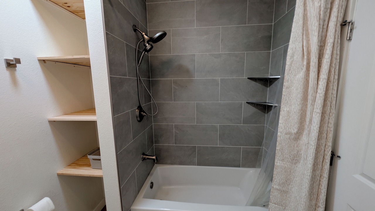 Photo of Bathroom in Iona