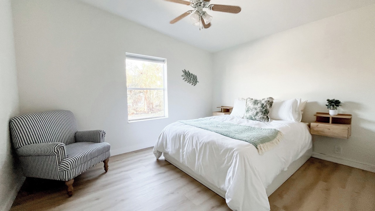 Photo of Bedroom in Iona