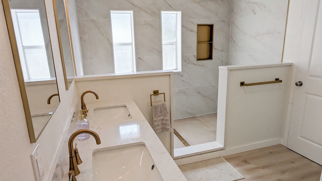 Photo of Bathroom in Iona