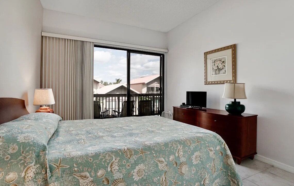 Photo of Bedroom in Siesta Key