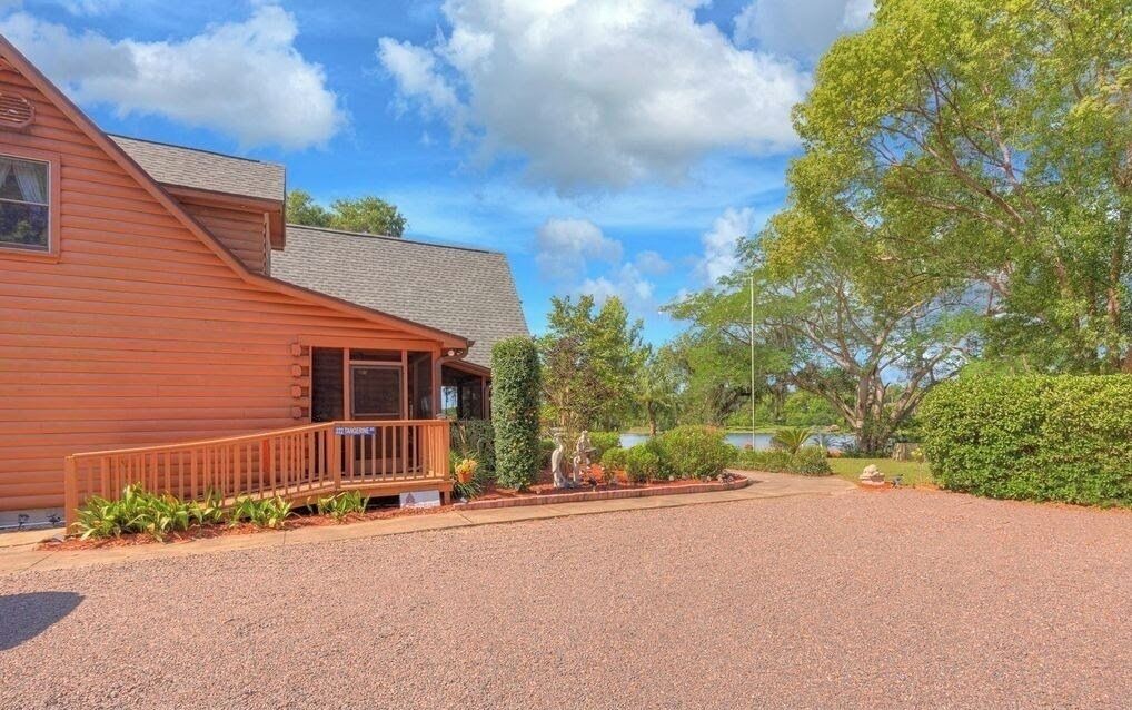 Photo of Outdoor in Lake Helen