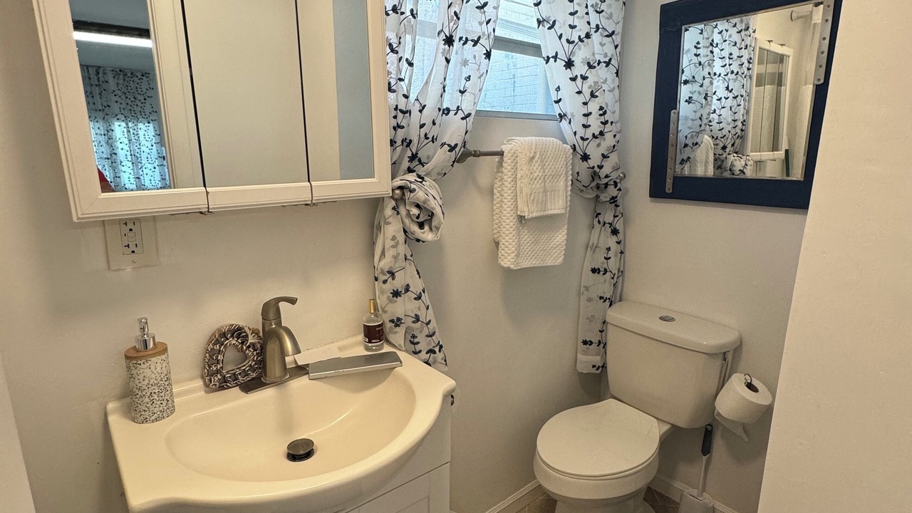 Photo of Bathroom in Pierson