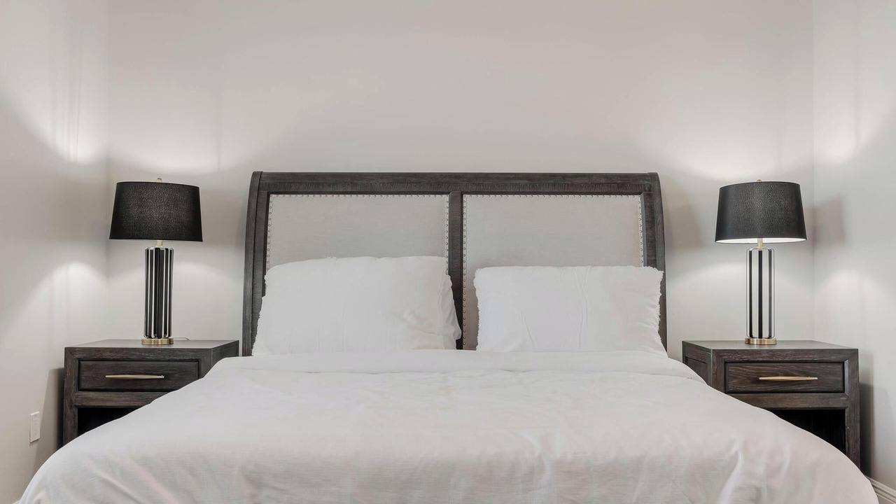 Photo of Bedroom in Eight Lakes