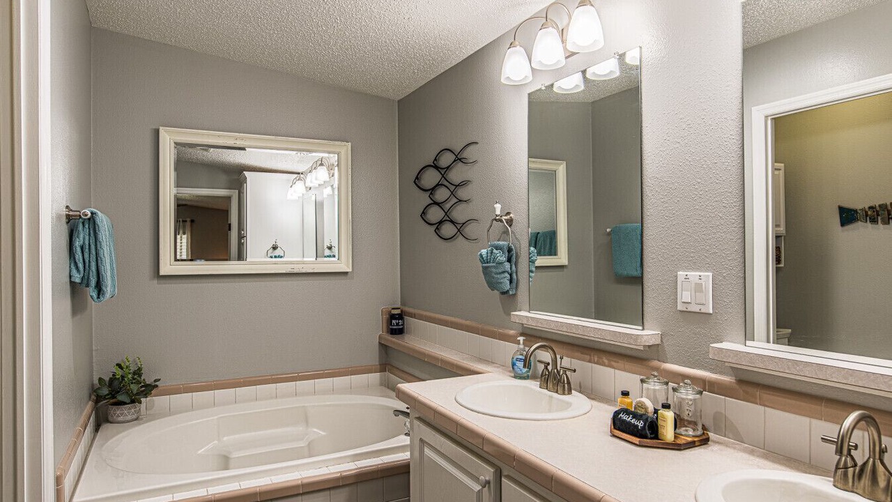 Photo of Bathroom in Crystal River