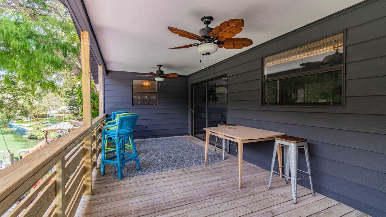 Photo of Outdoor in Weeki Wachee Gardens