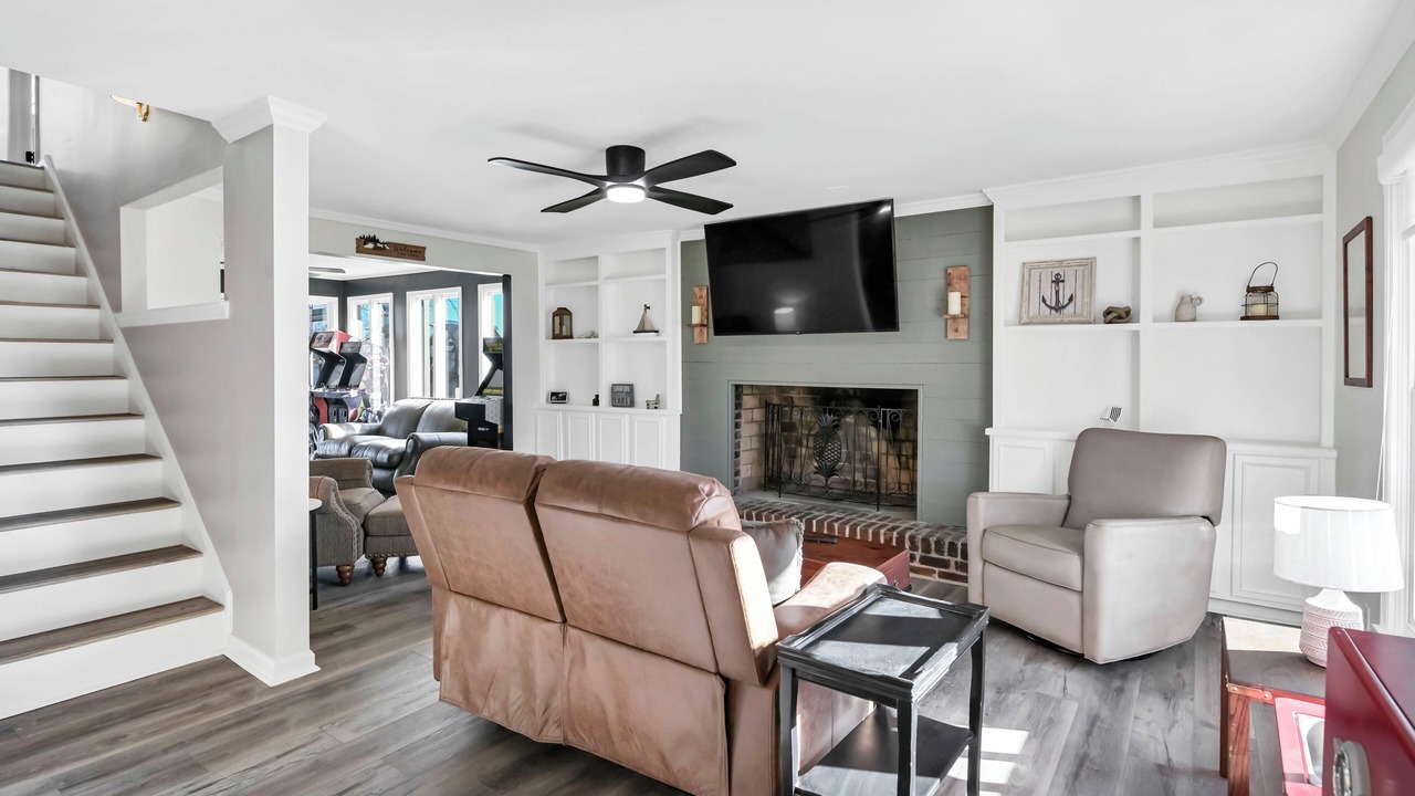 Photo of Livingroom in Chapin
