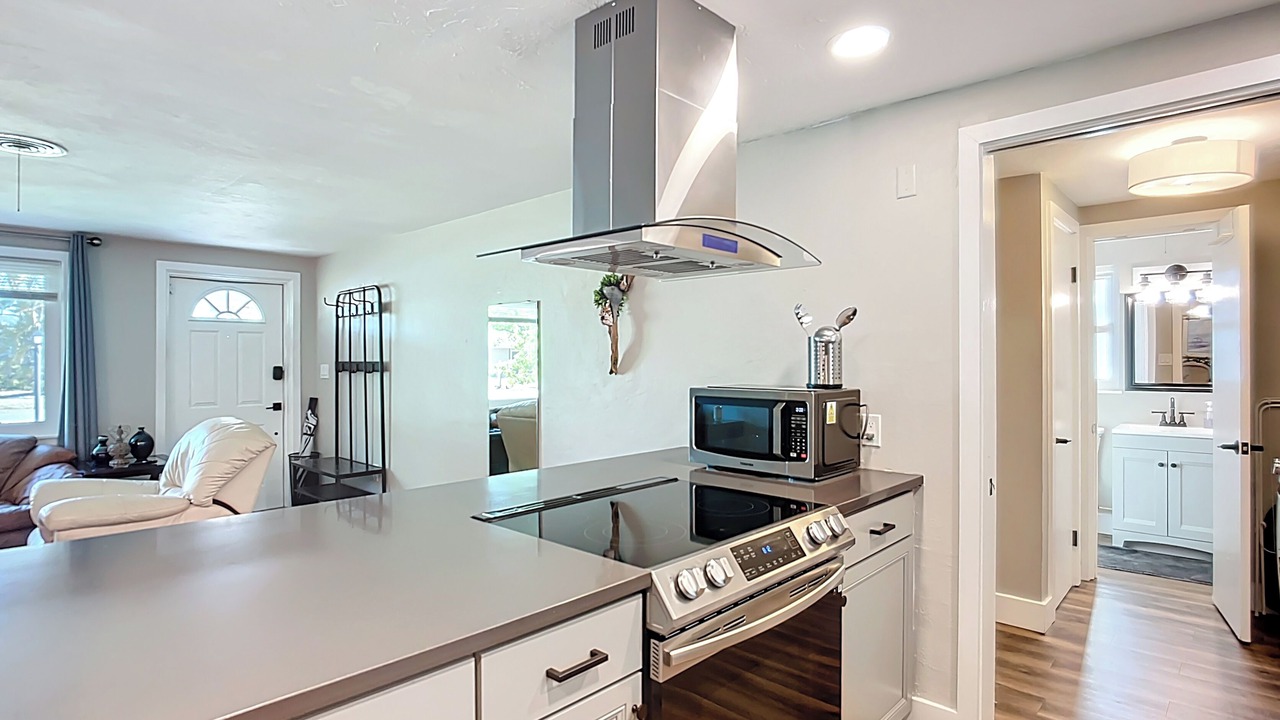 Photo of Kitchen in Gulf Gate Estates